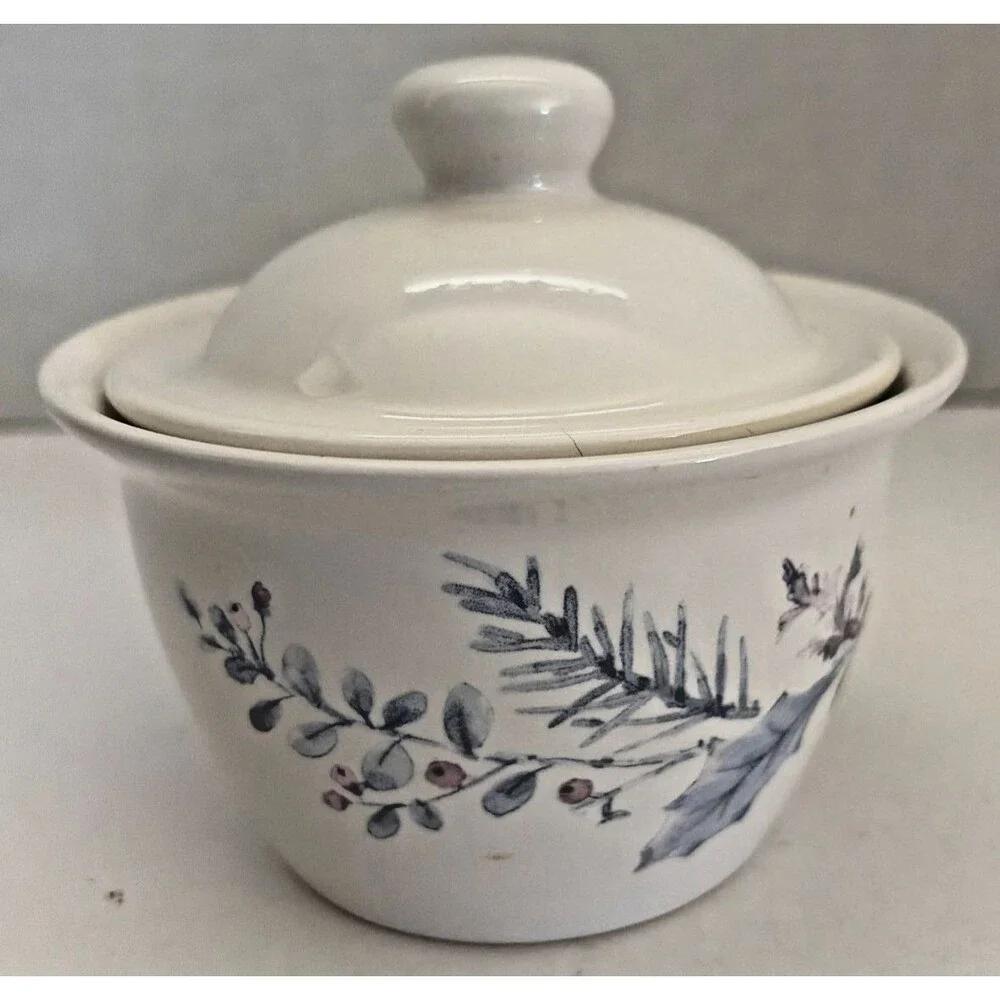Pfaltzgraff Winter Frost Blue Pinecone Pink Berry Covered Sugar Bowl with Lid